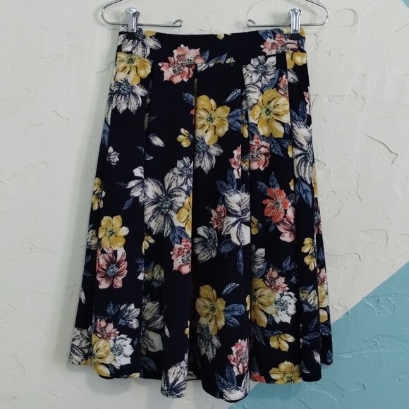 Haute Monde Floral Spring Full Skirt - Picture 3 of 7